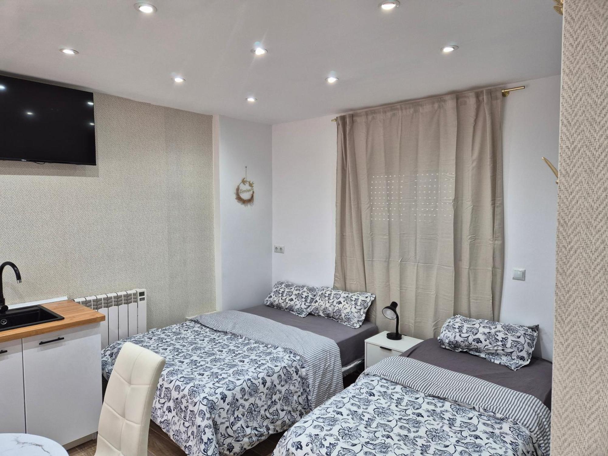Centrum F Alicante Room photo