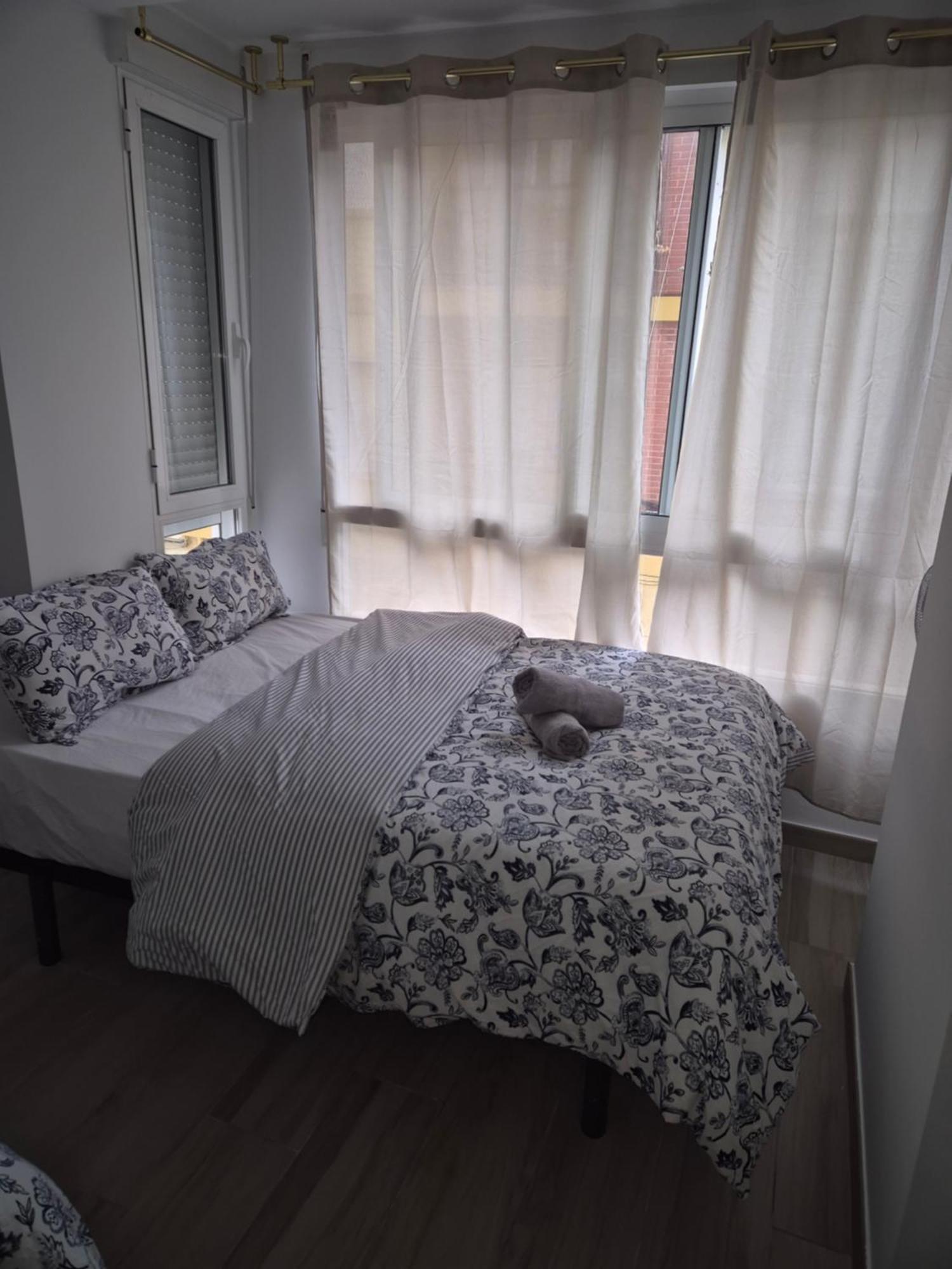 Centrum F Alicante Room photo